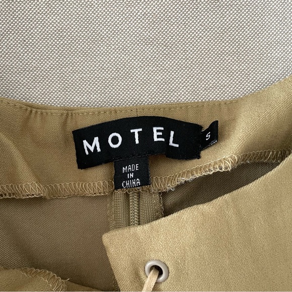 MOTEL: Rayuan Corset Top in Tan - Picture 4 of 6